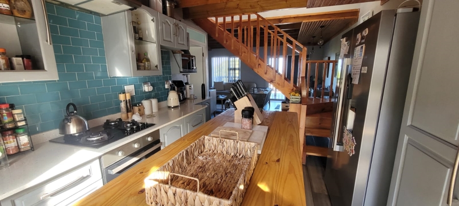 To Let 4 Bedroom Property for Rent in Tergniet Western Cape
